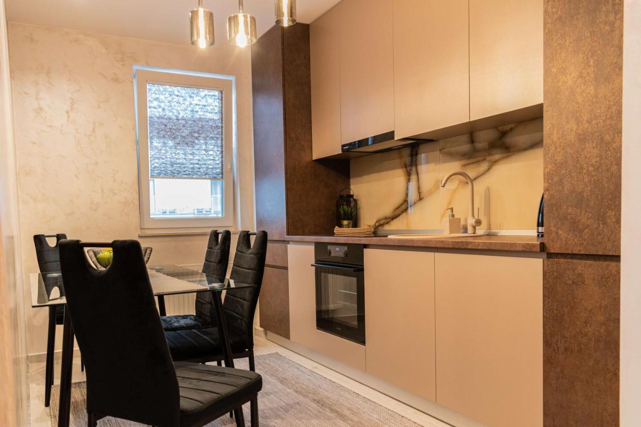 Apartment Alios Lux บราชอฟ ภายนอก รูปภาพ