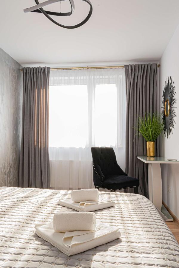 Apartment Alios Lux บราชอฟ ภายนอก รูปภาพ