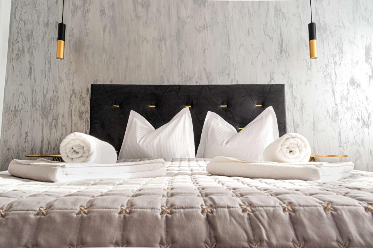 Apartment Alios Lux บราชอฟ ภายนอก รูปภาพ